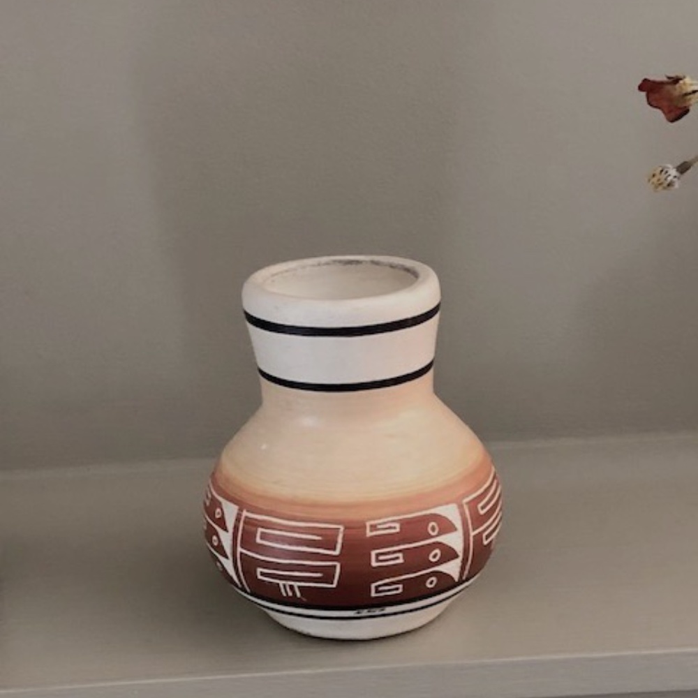 Native America Vase